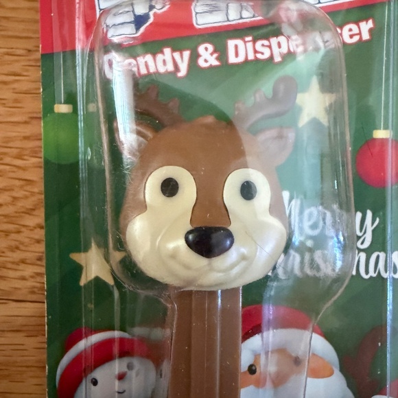 PEZ Reindeer and PEZ ELF New in Package - Picture 2 of 6